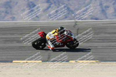 media/May-10-2025-Race Pace (Sat) [[db32fef2da]]/Vested/3-Bowl Set 1 (9am)/